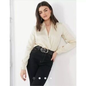 Sincerely Jules cream deep v-neck blouse bodysuit